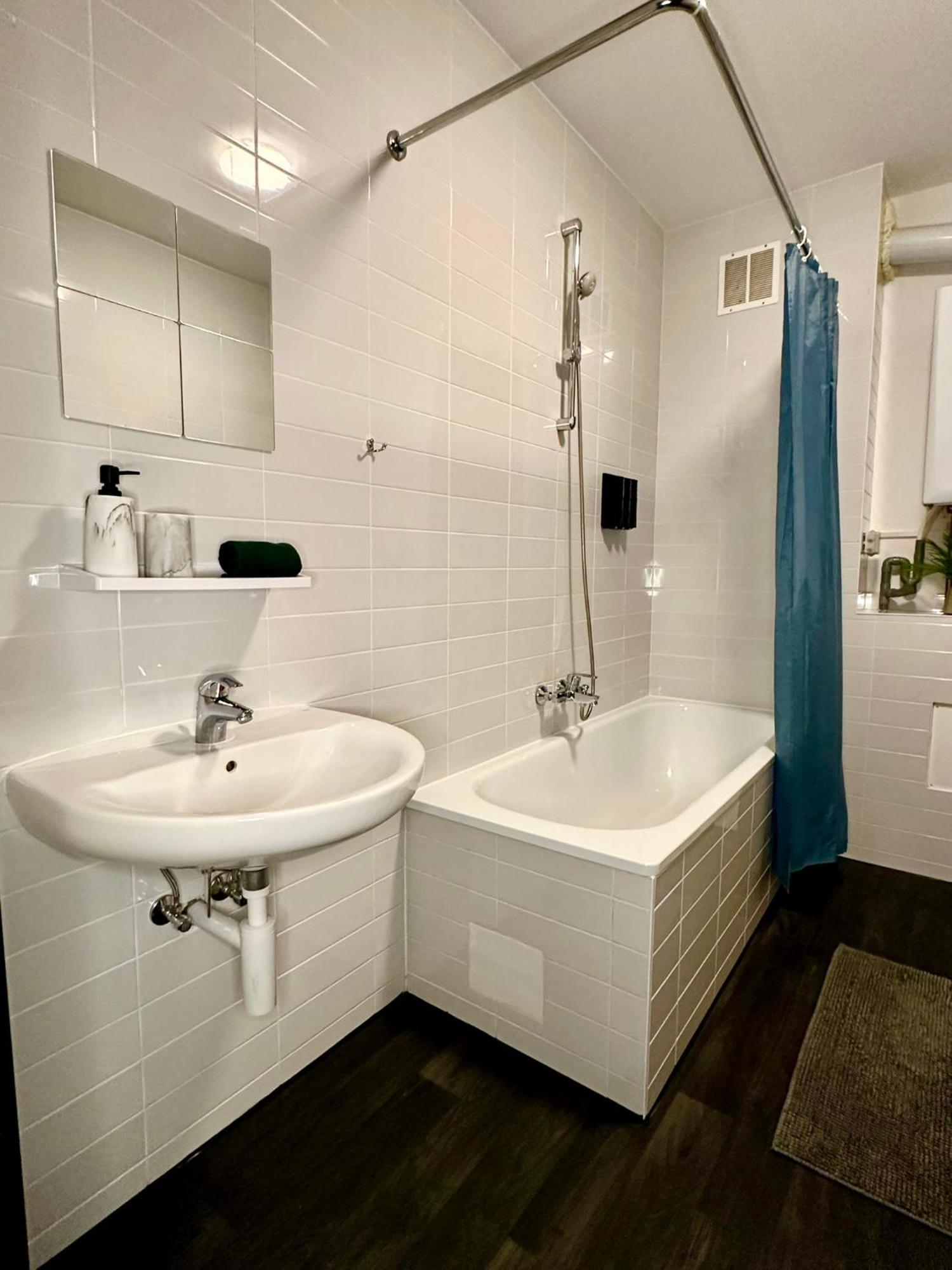 Luxury Suites Stay By Rikas Hotels Anversa Esterno foto