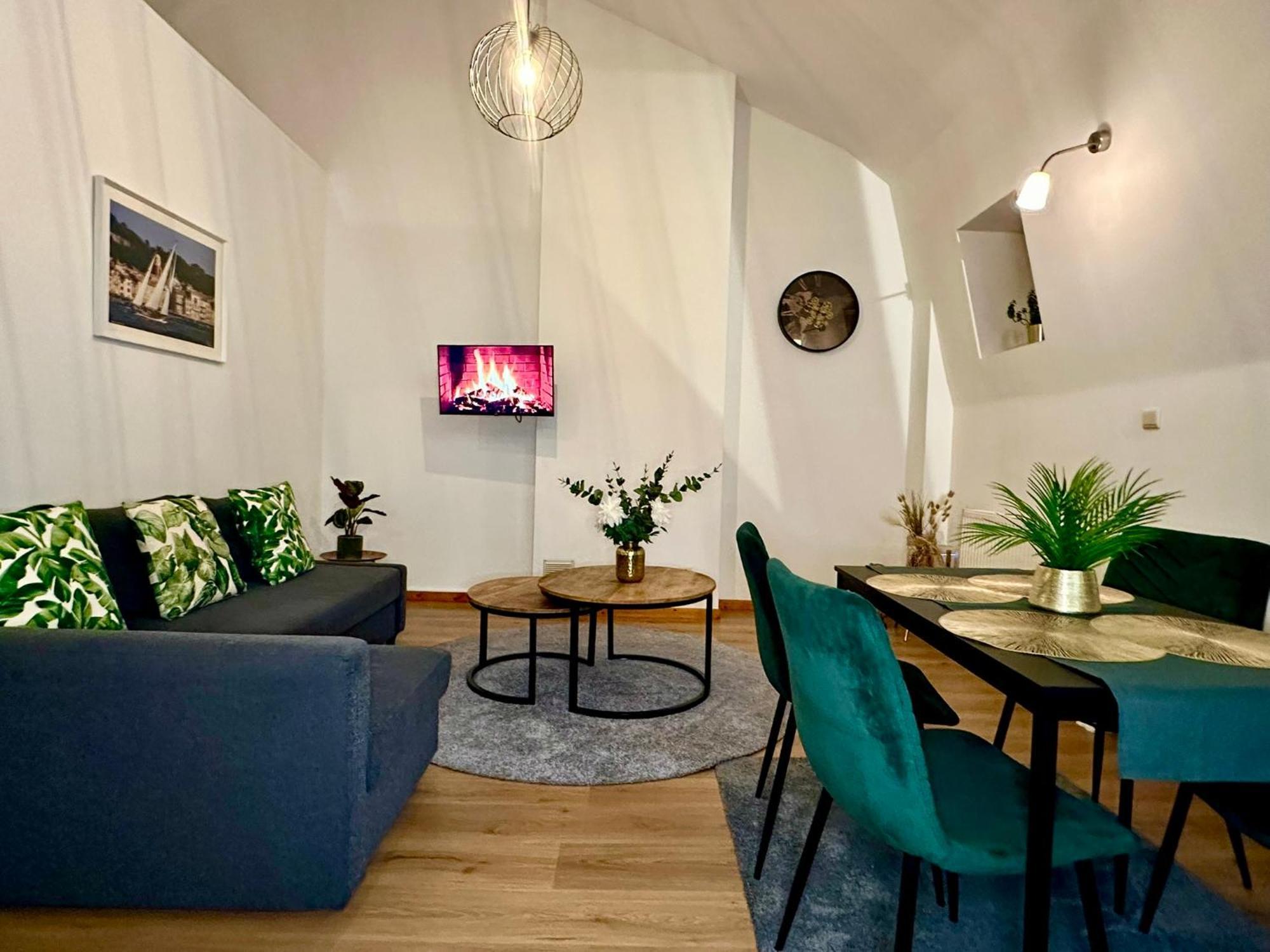 Luxury Suites Stay By Rikas Hotels Anversa Esterno foto