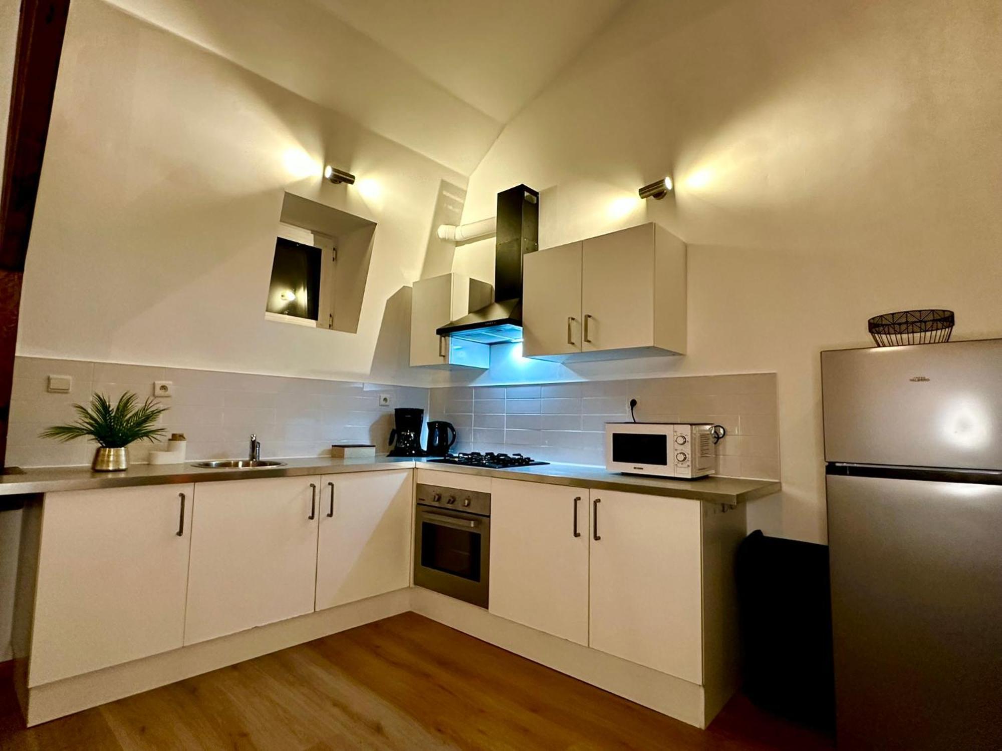 Luxury Suites Stay By Rikas Hotels Anversa Esterno foto