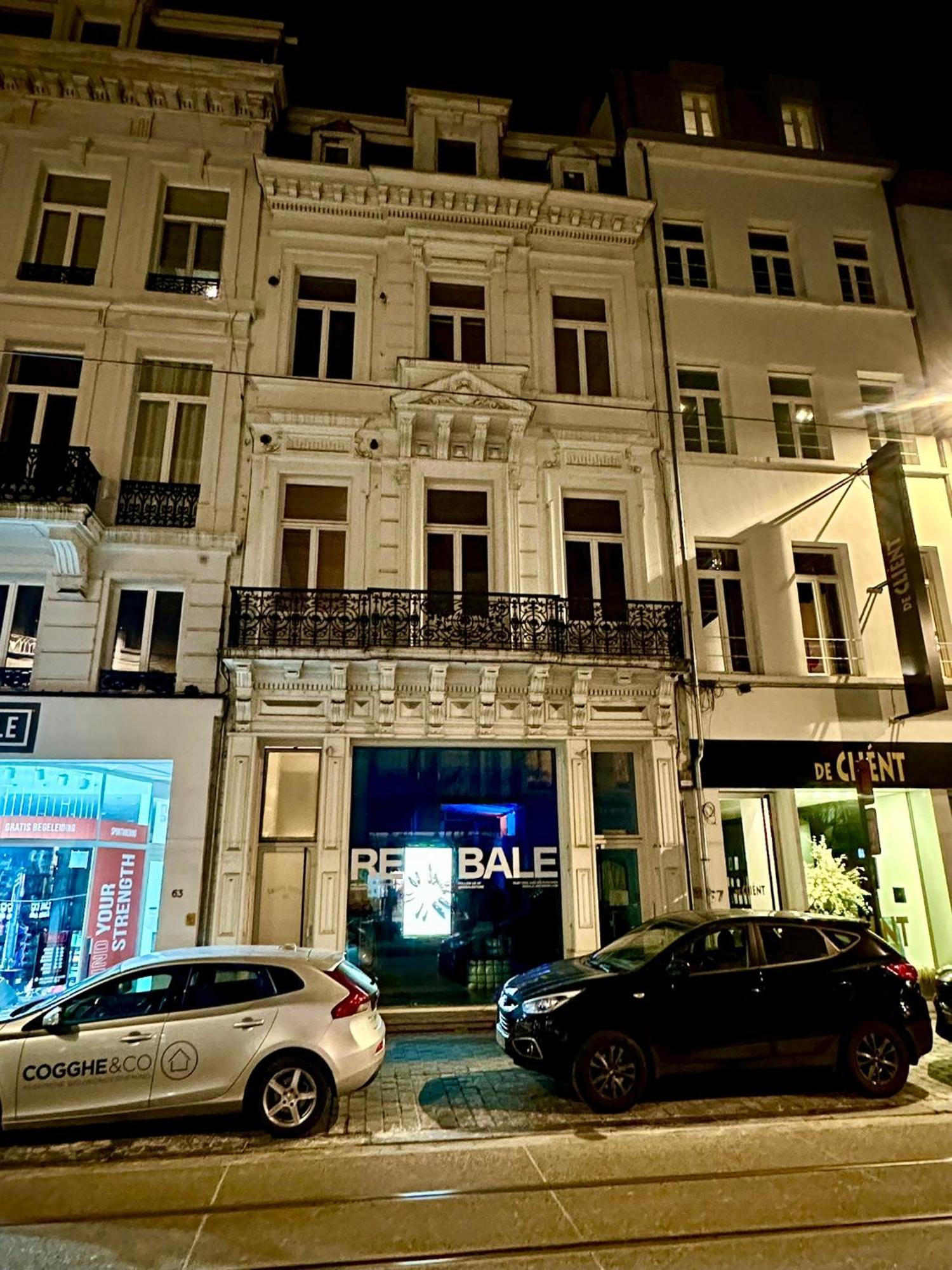 Luxury Suites Stay By Rikas Hotels Anversa Esterno foto